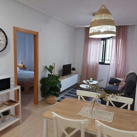 אל קאמפיו Apartamento En Residencial Con Piscina מראה חיצוני תמונה