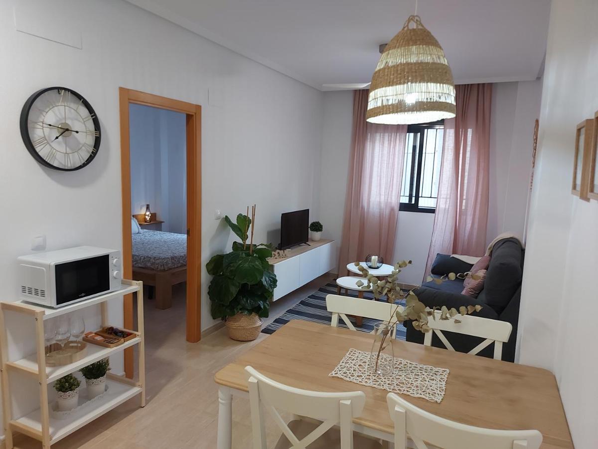 אל קאמפיו Apartamento En Residencial Con Piscina מראה חיצוני תמונה