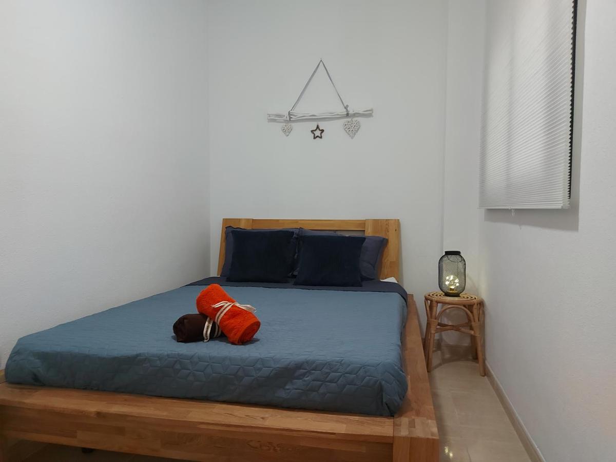 אל קאמפיו Apartamento En Residencial Con Piscina מראה חיצוני תמונה