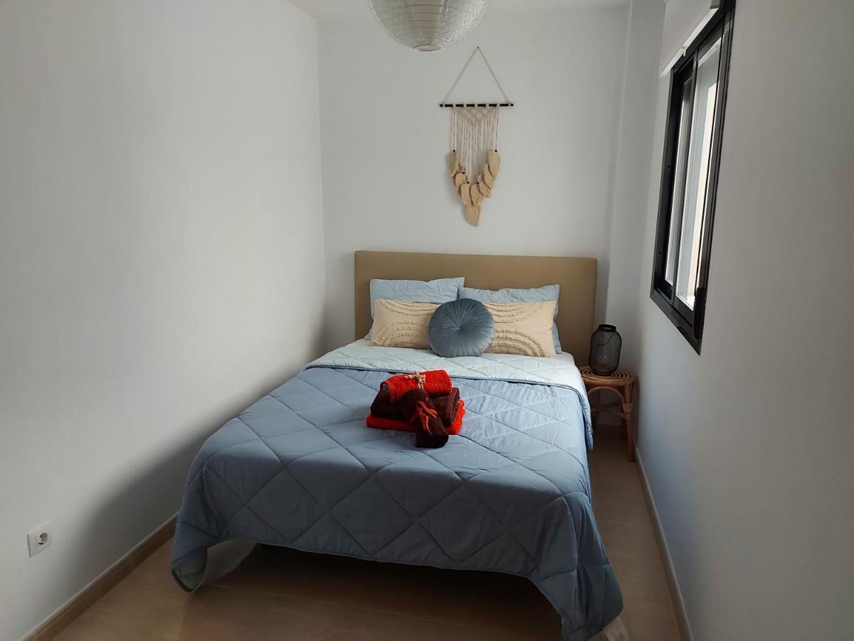 אל קאמפיו Apartamento En Residencial Con Piscina מראה חיצוני תמונה