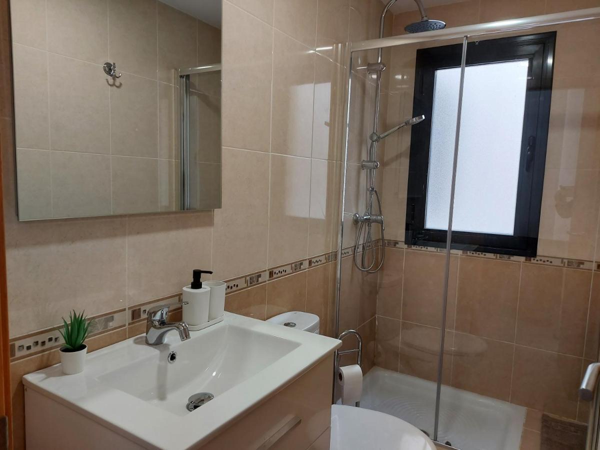 אל קאמפיו Apartamento En Residencial Con Piscina מראה חיצוני תמונה